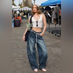 Nwt boutique baggy barrel cut cargo jeans‎ with belt